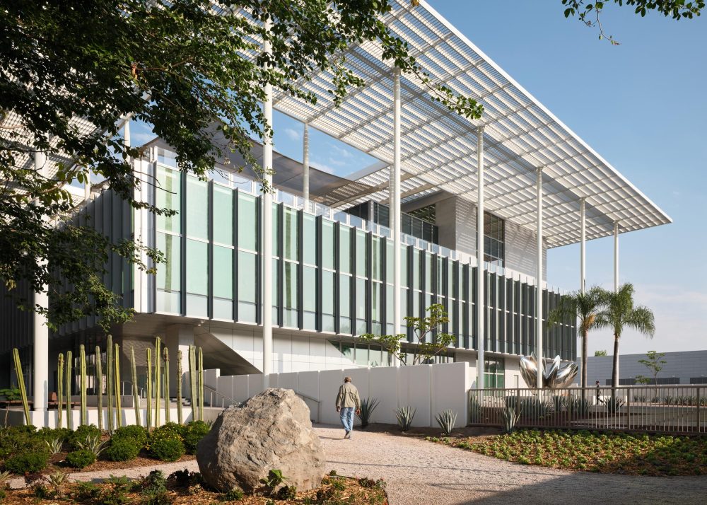 Miller Hull clads the main floors of the Consulate General Guadalajara in glass to inspire an inviting visitor experience
