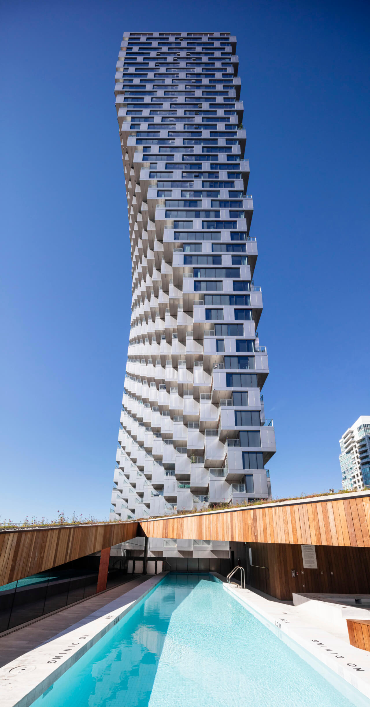 A twisting steel tower, Vancouver House