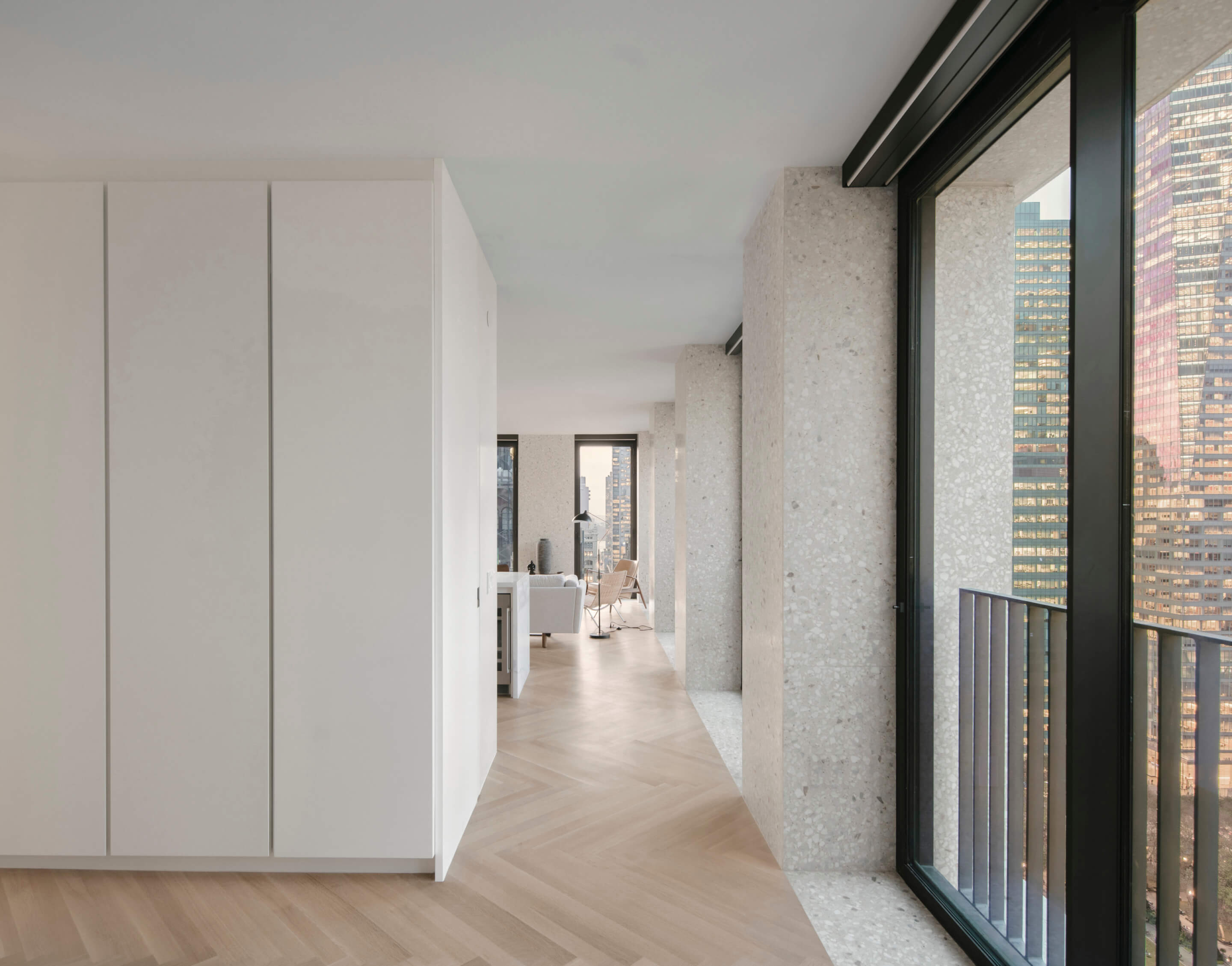 xTheBryant_Chipperfield_Interior-scaled.jpg.pagespeed.ic._ePcwWlPRx